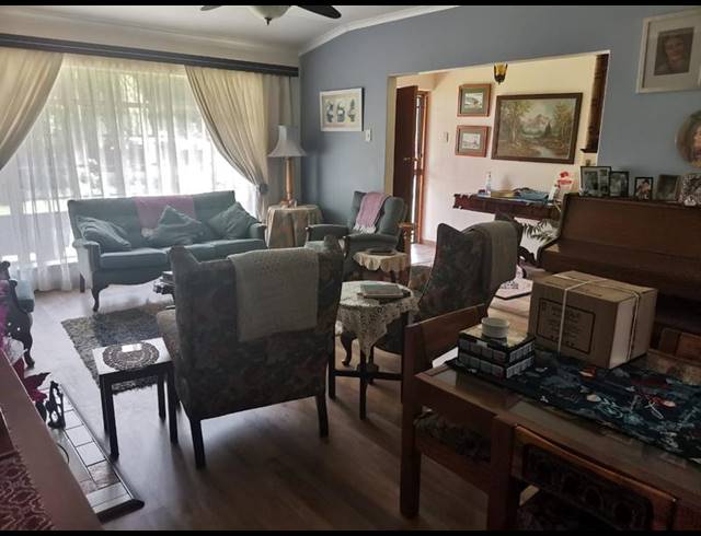 4 BEDROOM HOUSE FOR SALE IN GROENEWEIDE